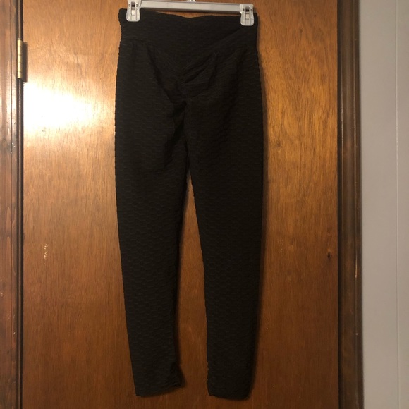 TikTok Leggings-3 pair Black, Mauve, Tie-Dye - Picture 13 of 16